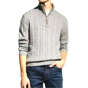 Men’s Fairlane quarter zip mock neck cable sweater M